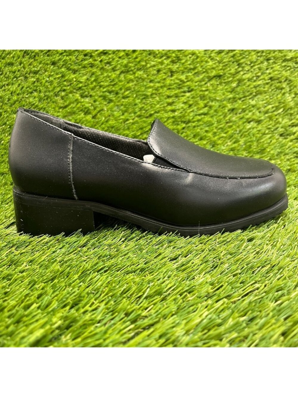 SlipGrips Womens Size 6.5D Black Leather Slip-Resistant Slip-On Dress Shoes